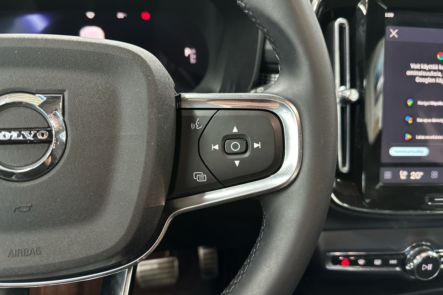 Volvo XC40 vaihtoauto