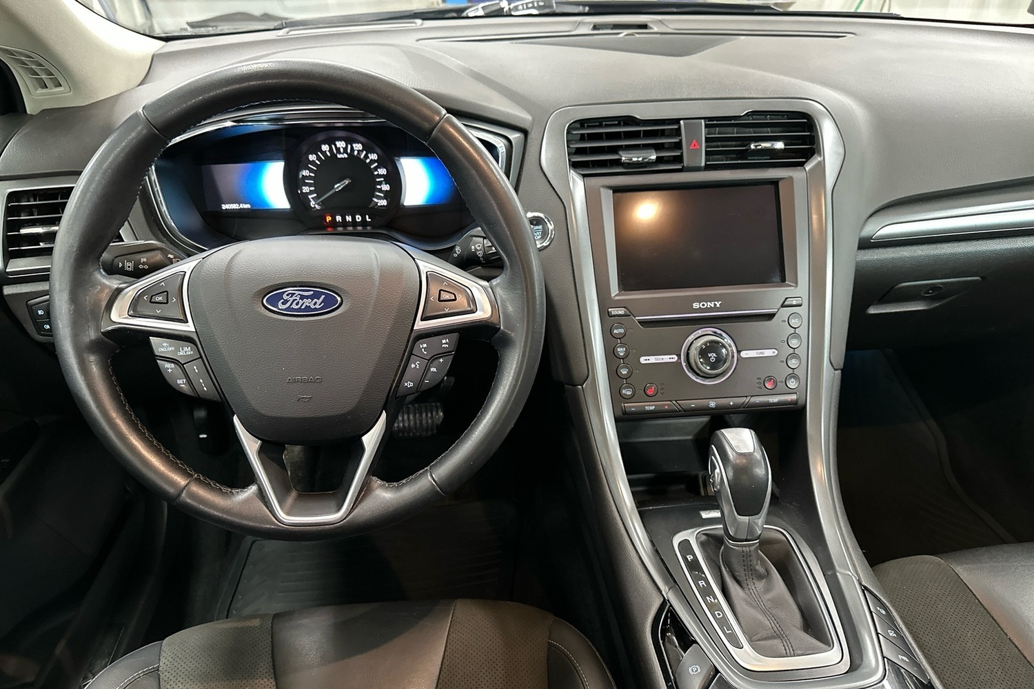 Ford Mondeo vaihtoauto