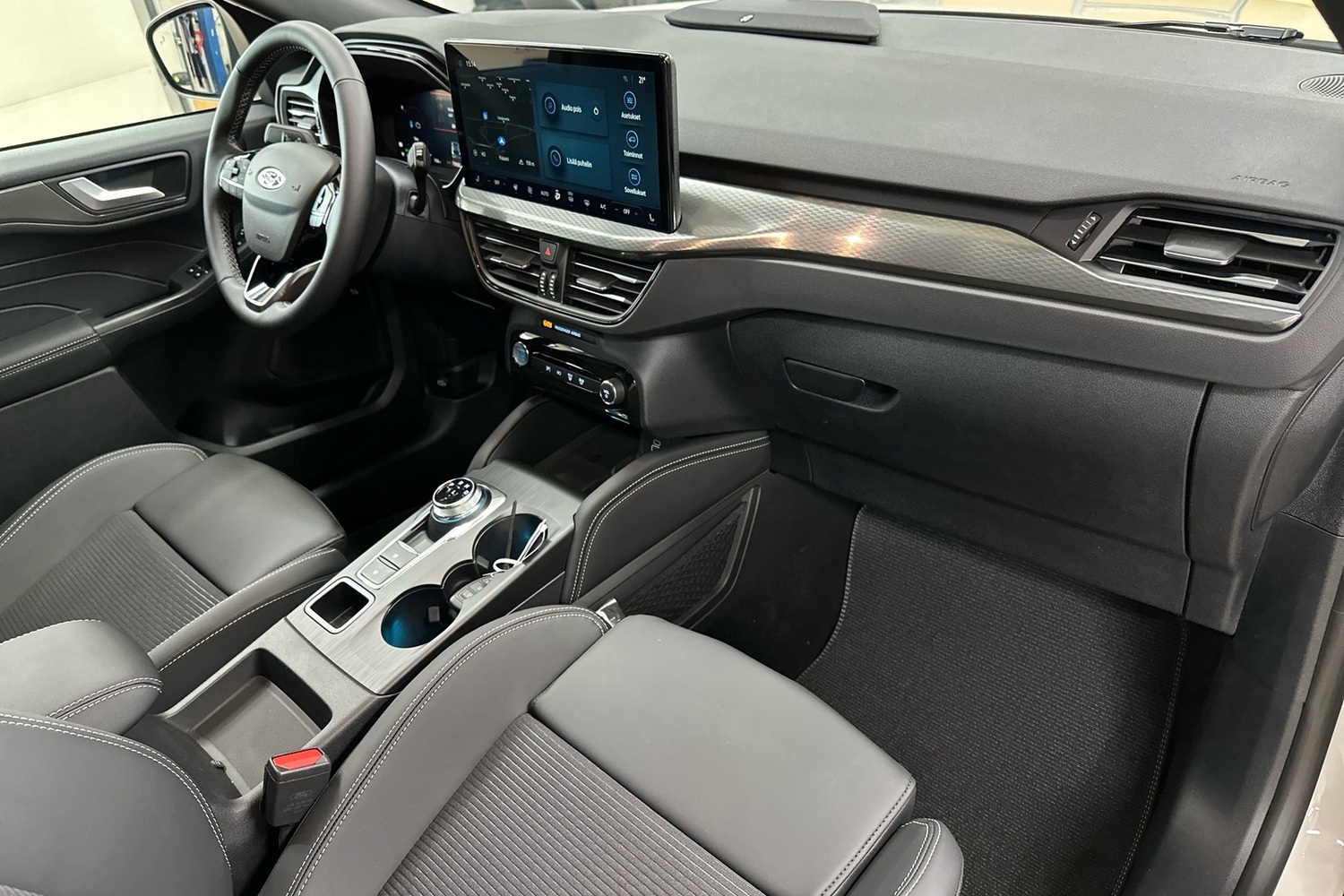 Ford Kuga vaihtoauto