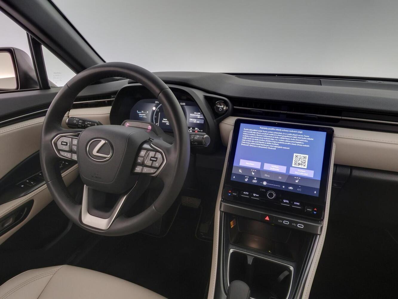 Lexus LBX vaihtoauto