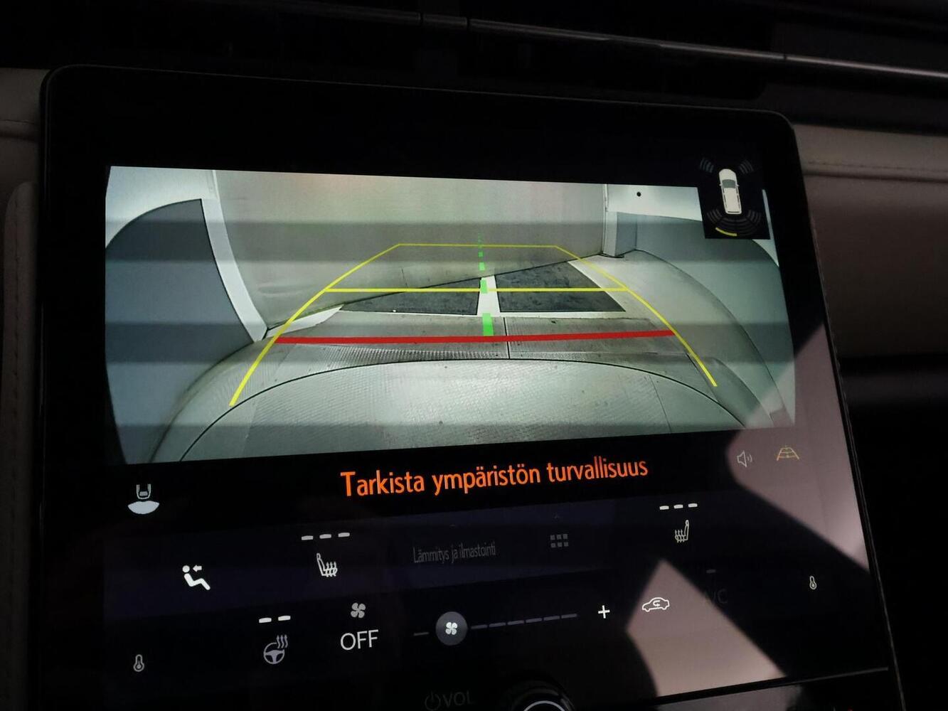 Lexus LBX vaihtoauto