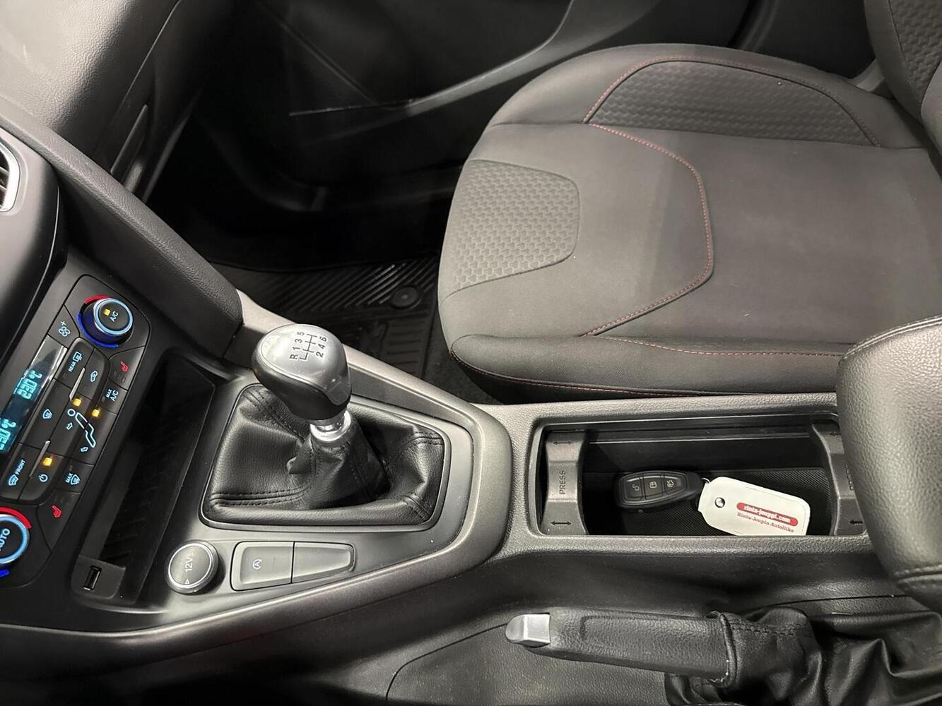 Ford Focus vaihtoauto