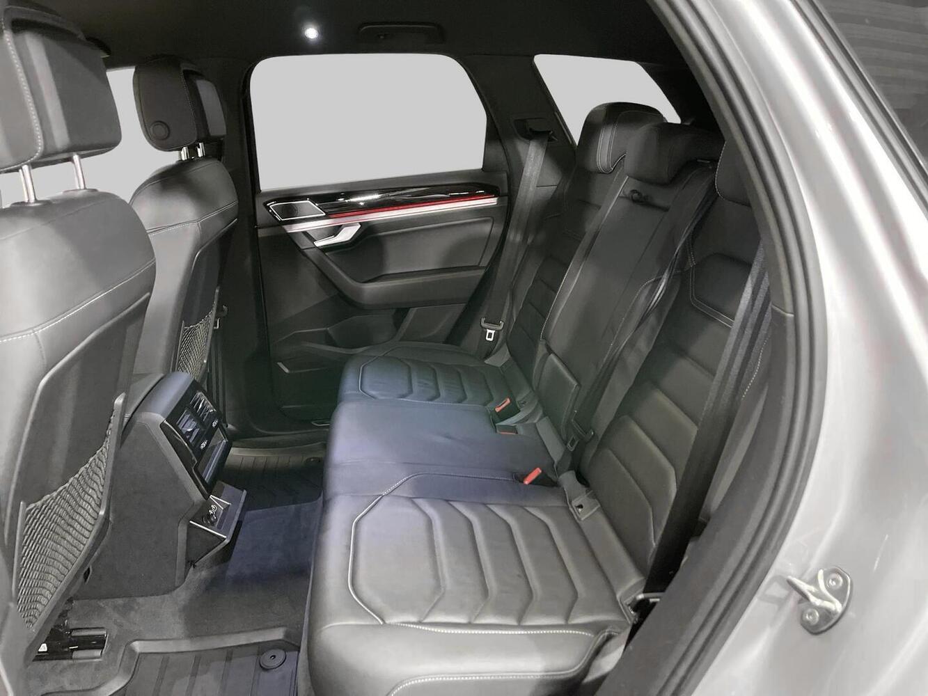 Volkswagen Touareg vaihtoauto