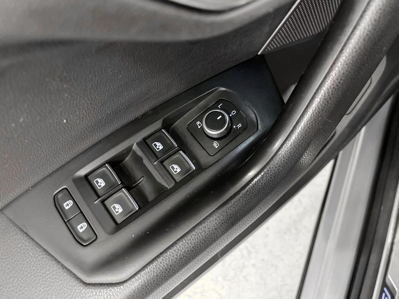 Volkswagen Touareg vaihtoauto