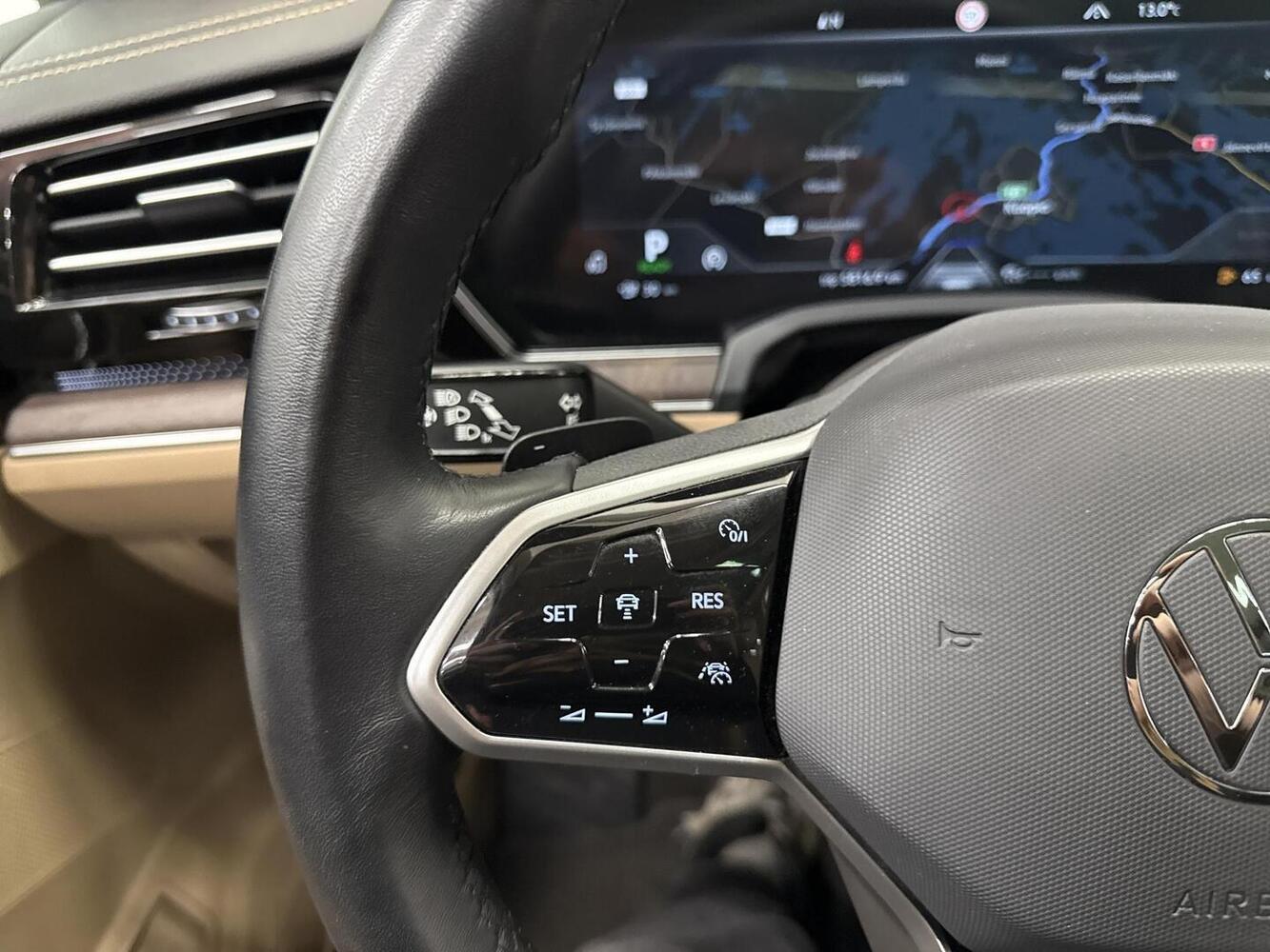 Volkswagen Touareg vaihtoauto