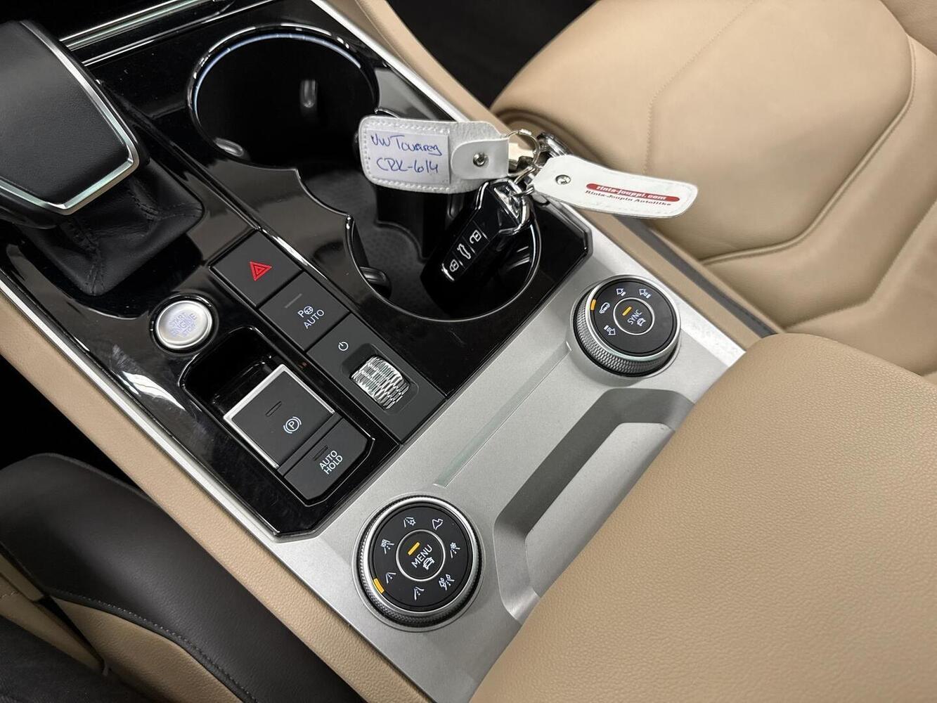 Volkswagen Touareg vaihtoauto