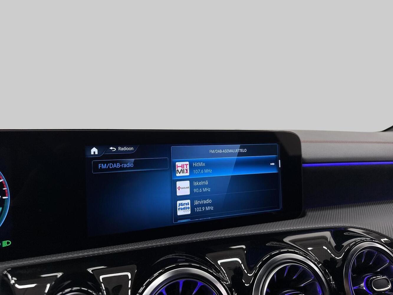 Mercedes-Benz CLA-sarja vaihtoauto