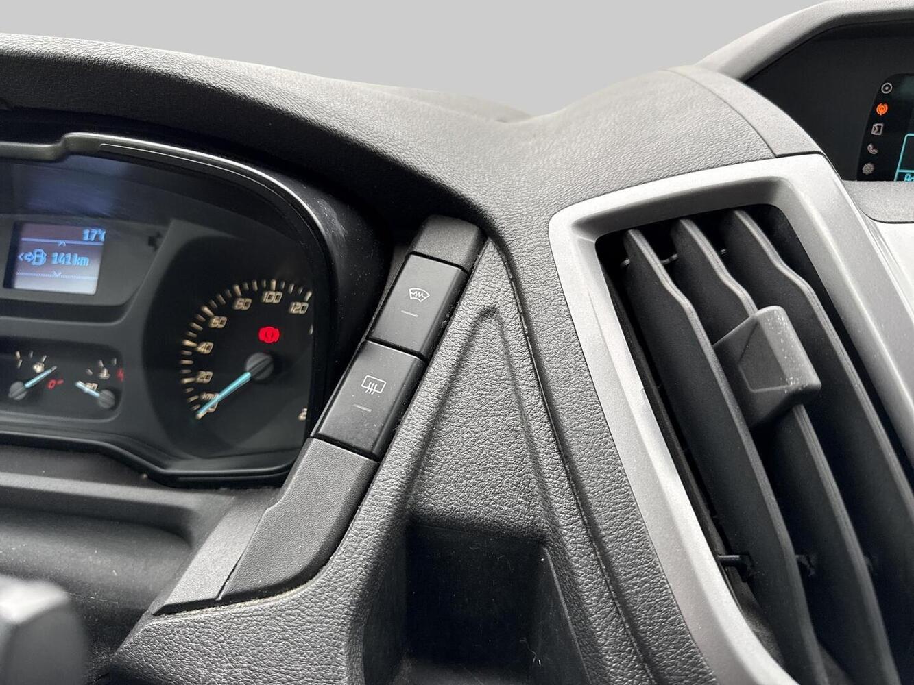 Ford Transit vaihtoauto