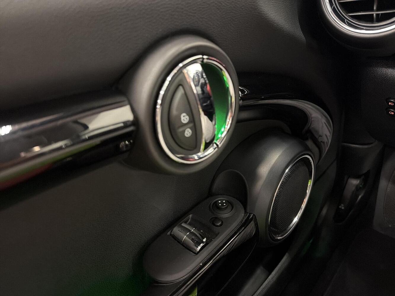 Mini Cooper S vaihtoauto
