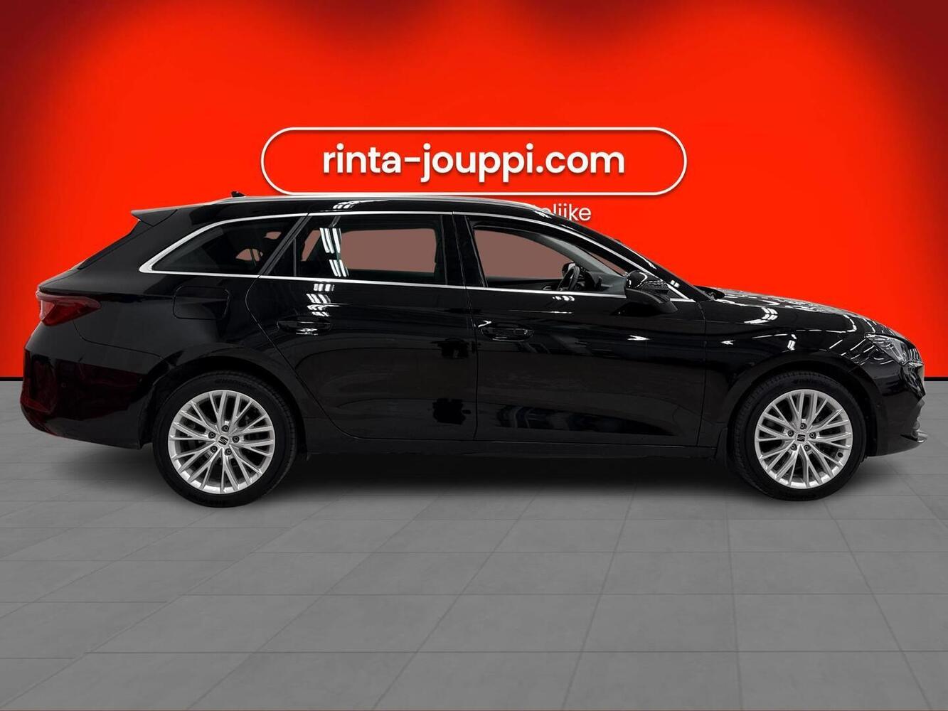 SEAT Leon Sportstourer vaihtoauto