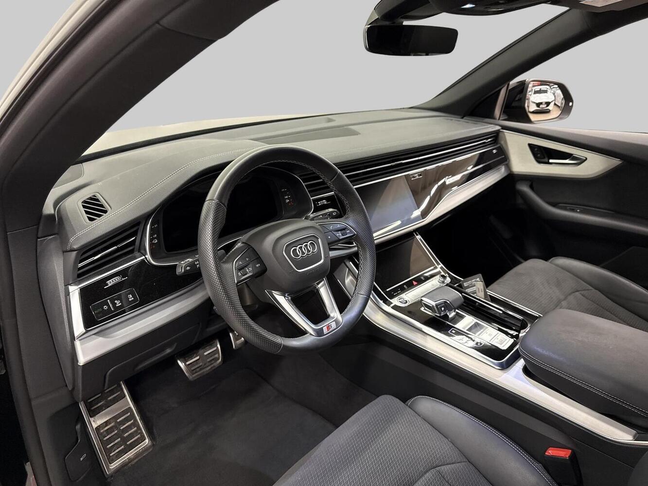 Audi Q8 vaihtoauto