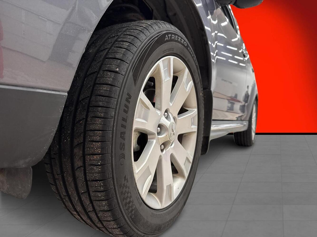 Mitsubishi Outlander vaihtoauto