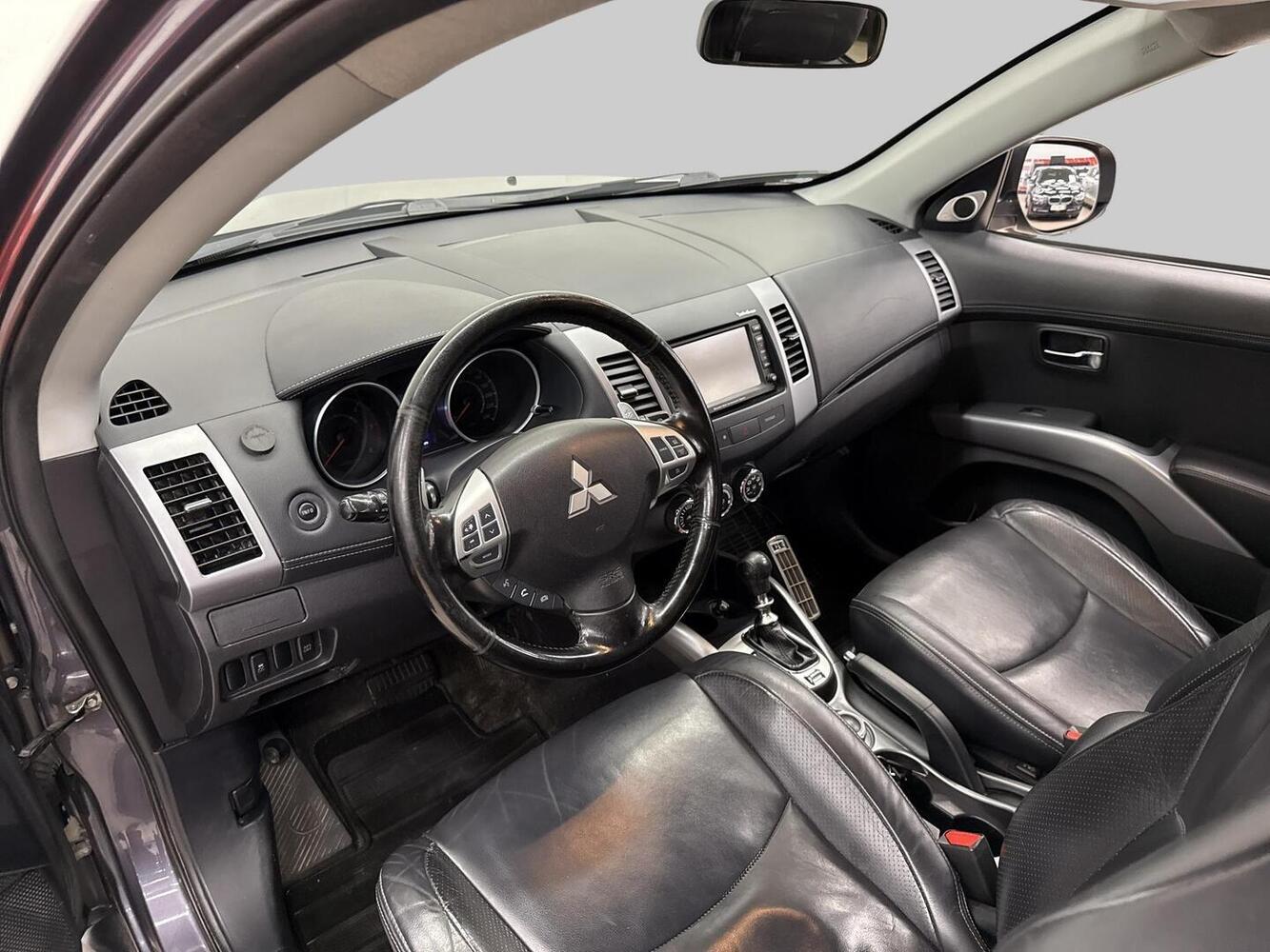 Mitsubishi Outlander vaihtoauto