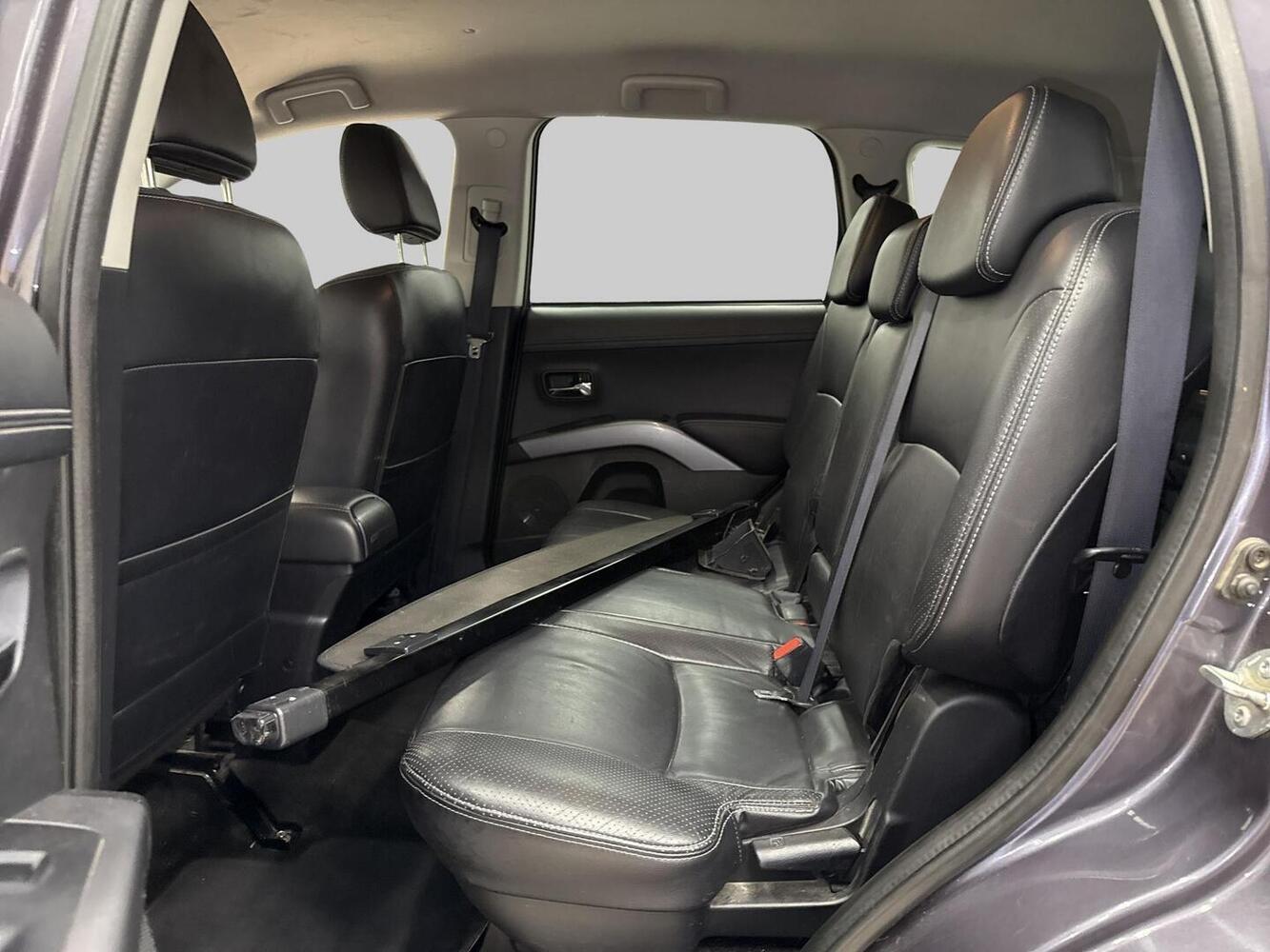 Mitsubishi Outlander vaihtoauto