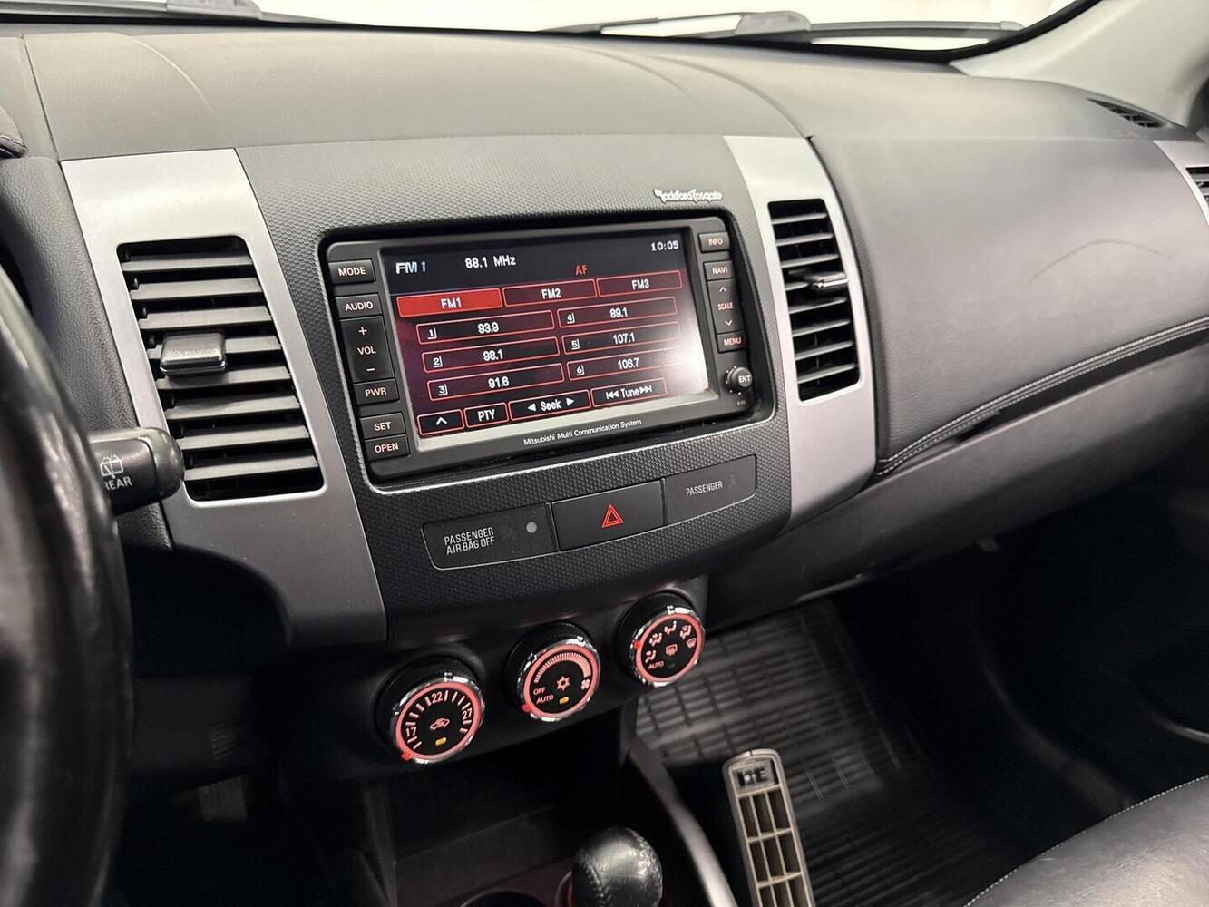 Mitsubishi Outlander vaihtoauto