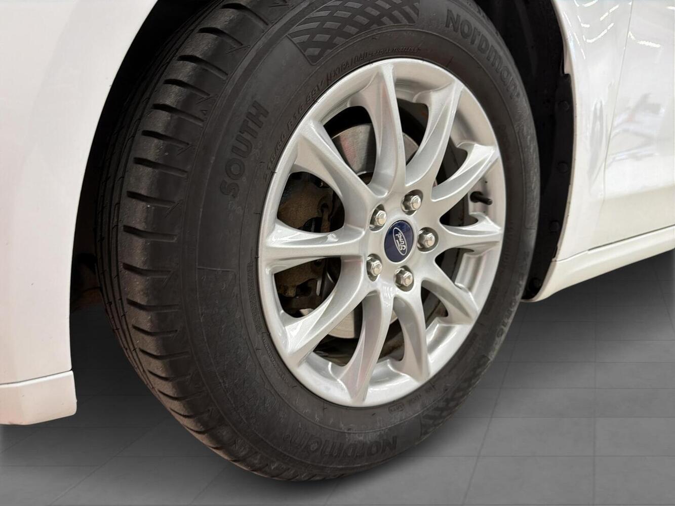 Ford Mondeo vaihtoauto
