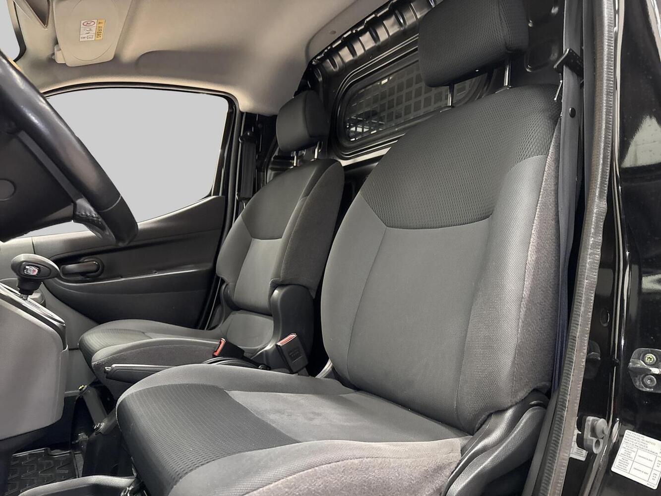 Nissan e-NV200 vaihtoauto