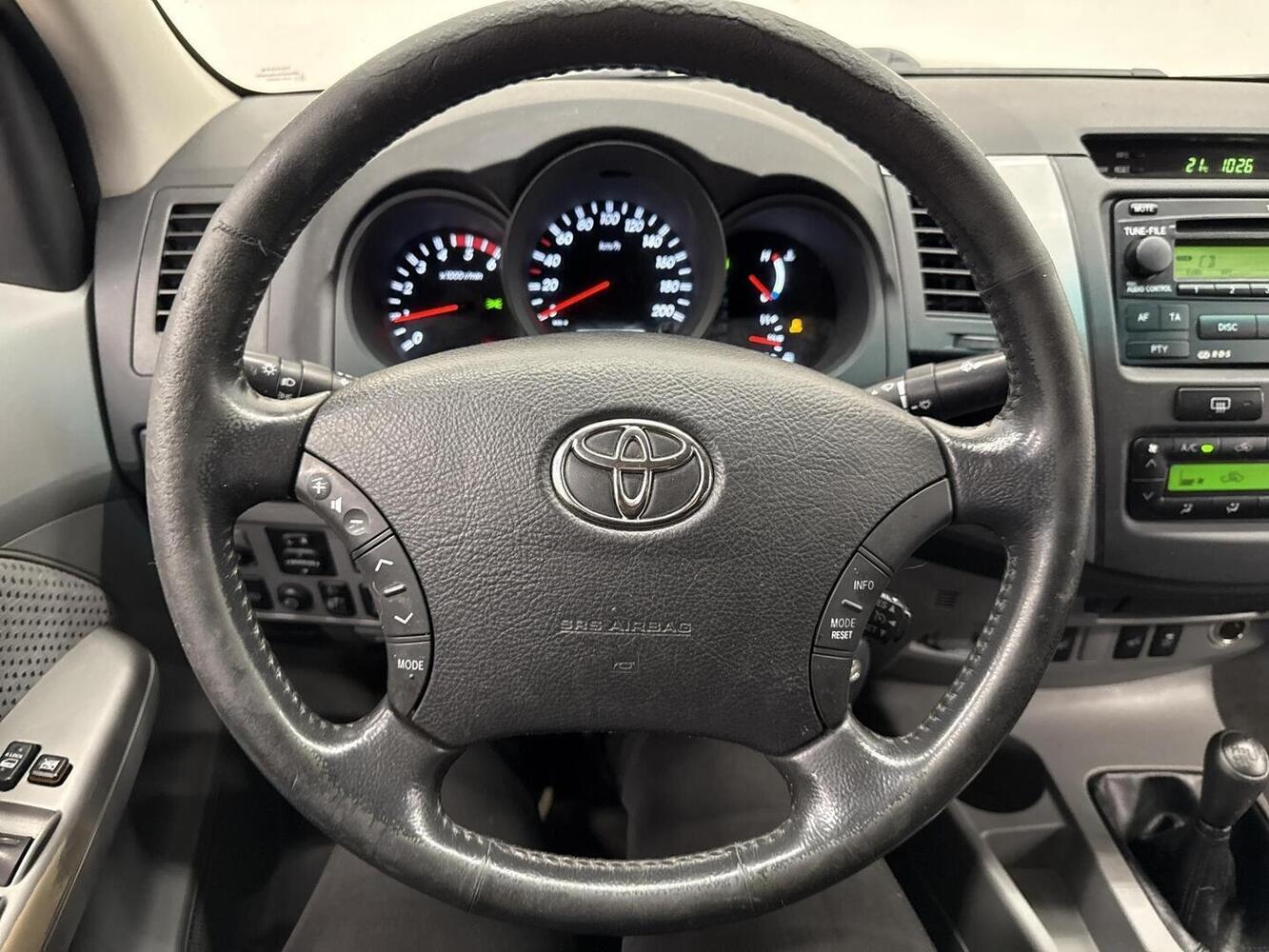 Toyota Hilux vaihtoauto