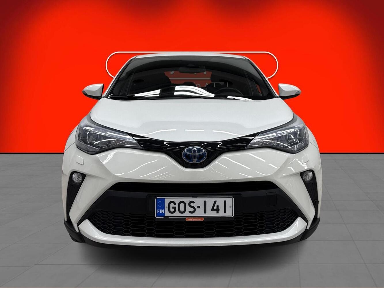 Toyota C-HR vaihtoauto