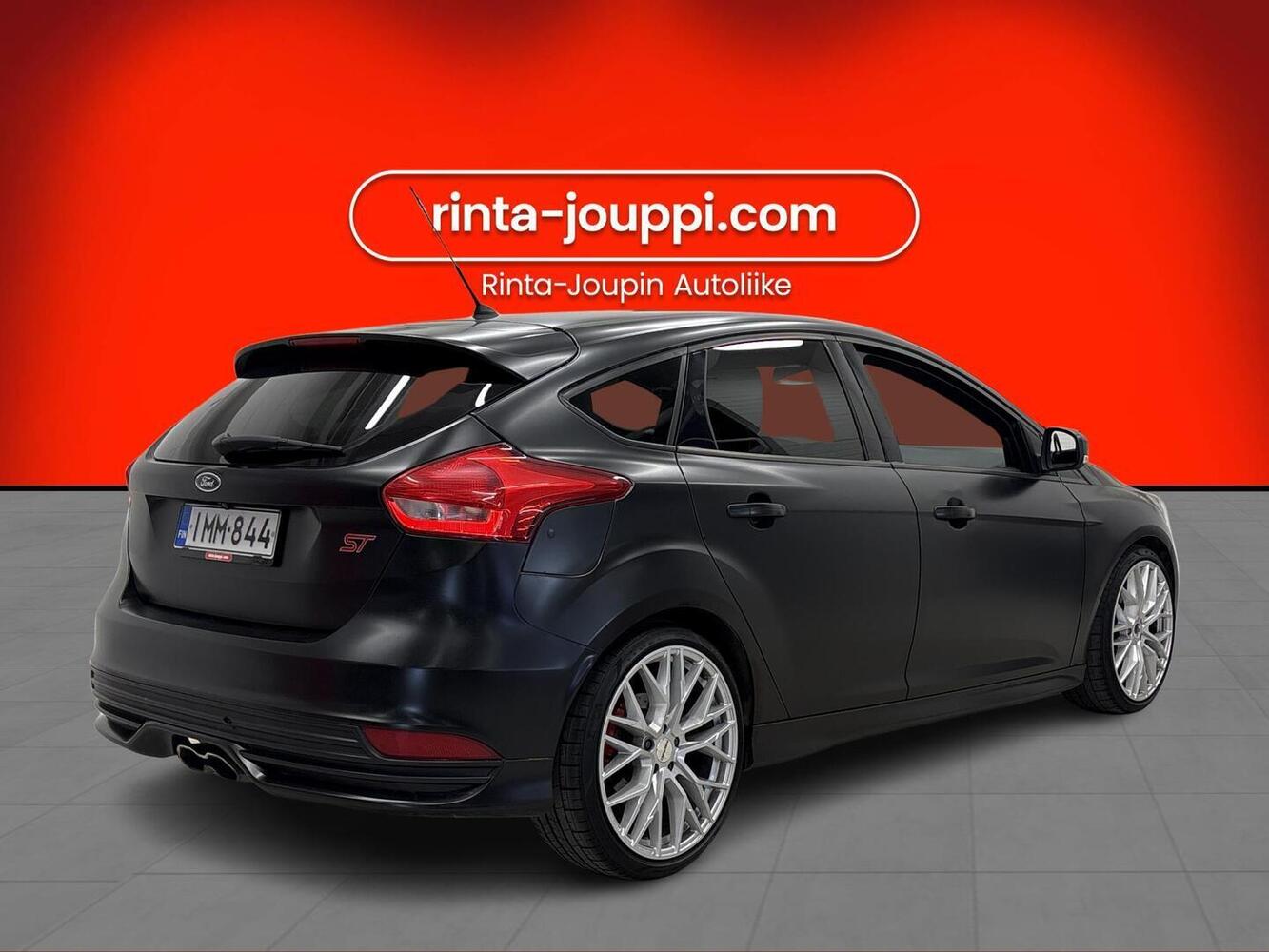 Ford Focus vaihtoauto