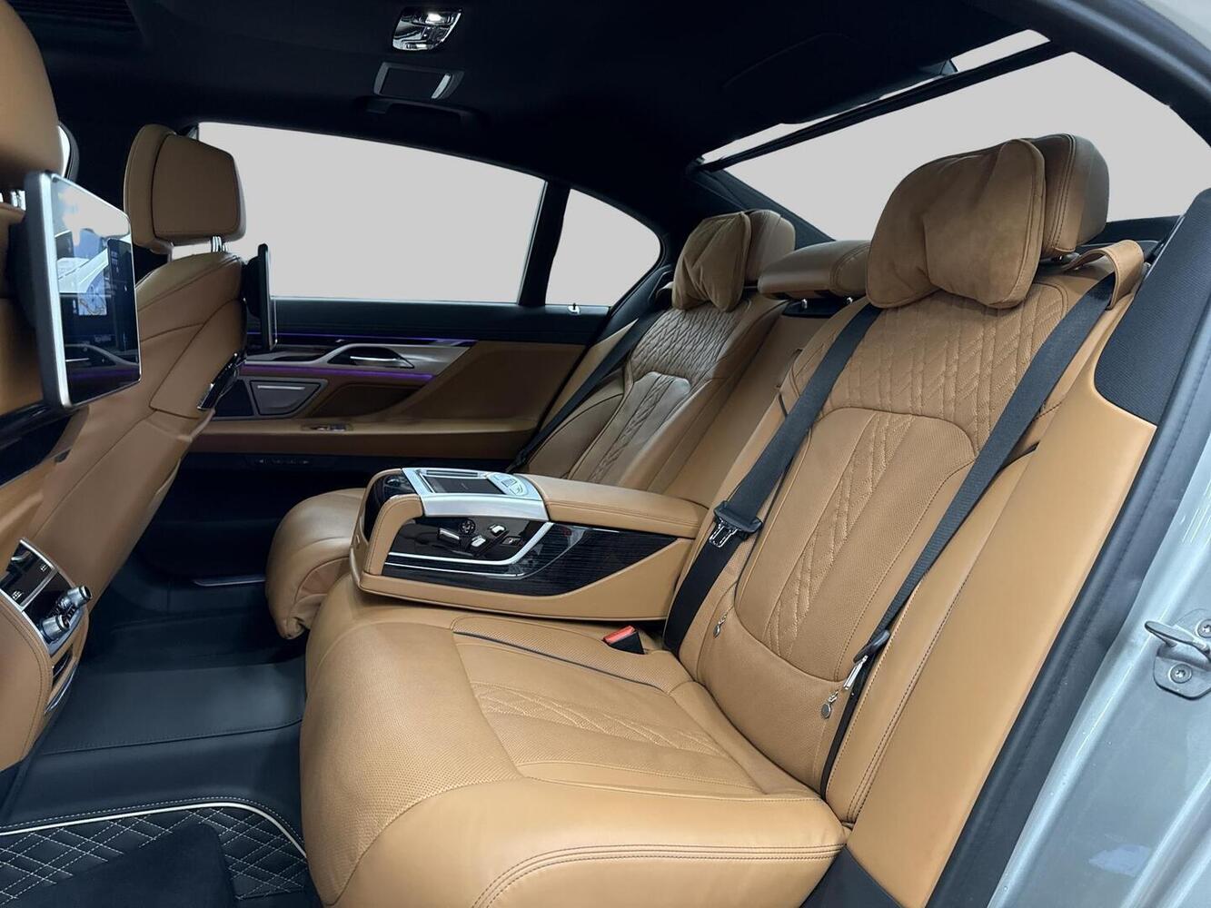 BMW 745 vaihtoauto