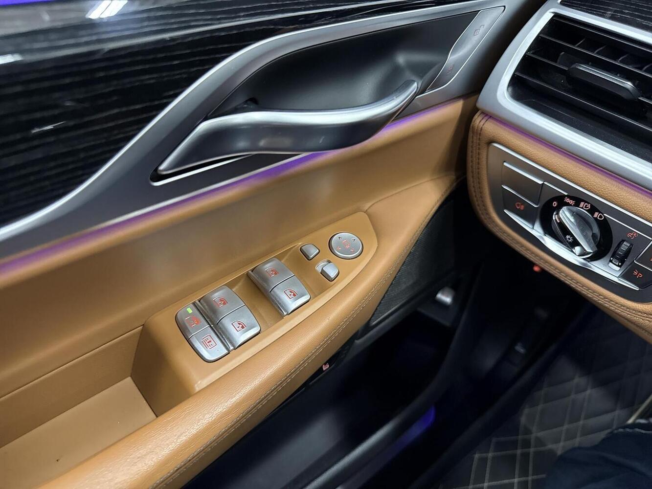 BMW 745 vaihtoauto