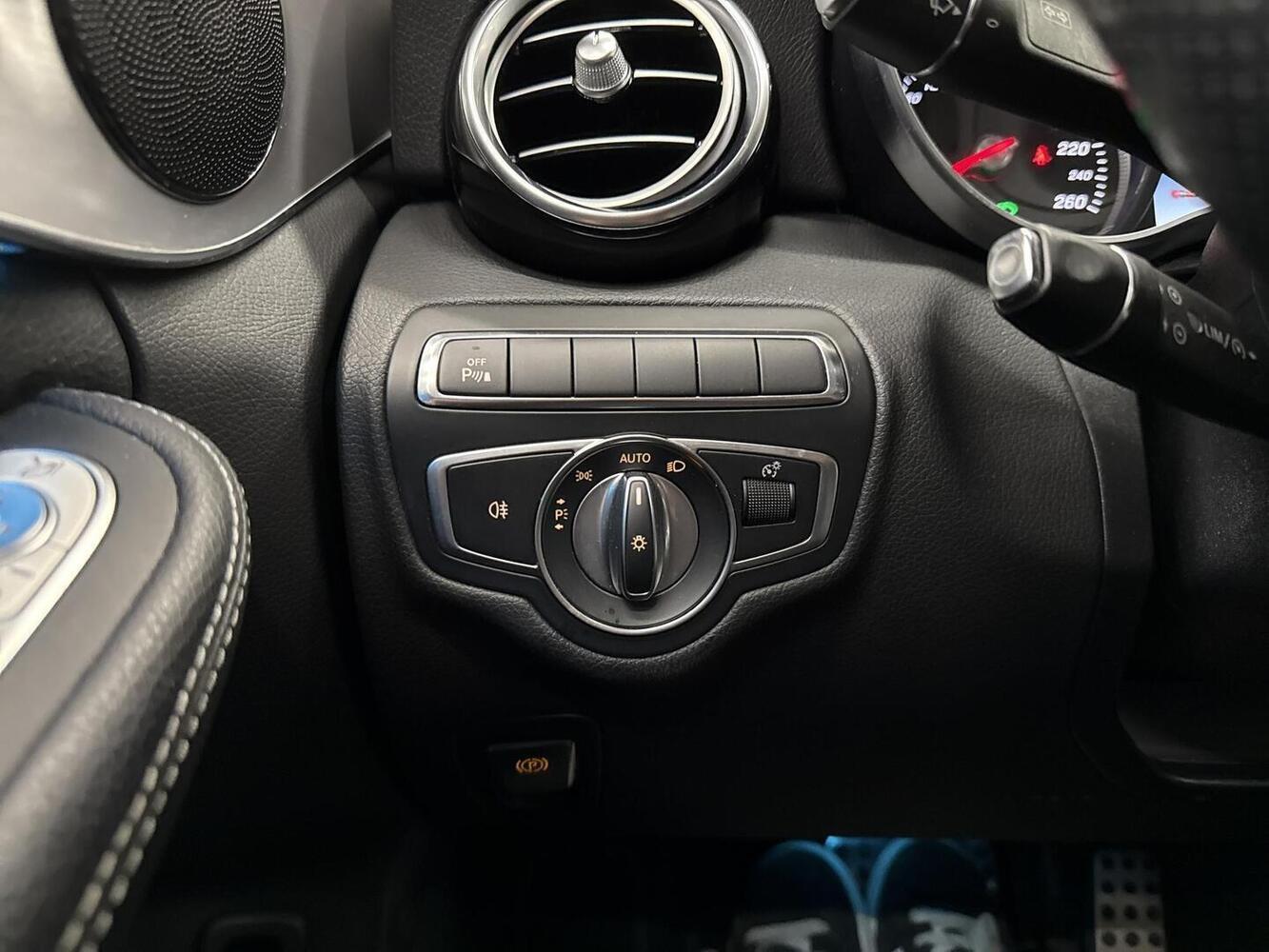 Mercedes-Benz C vaihtoauto