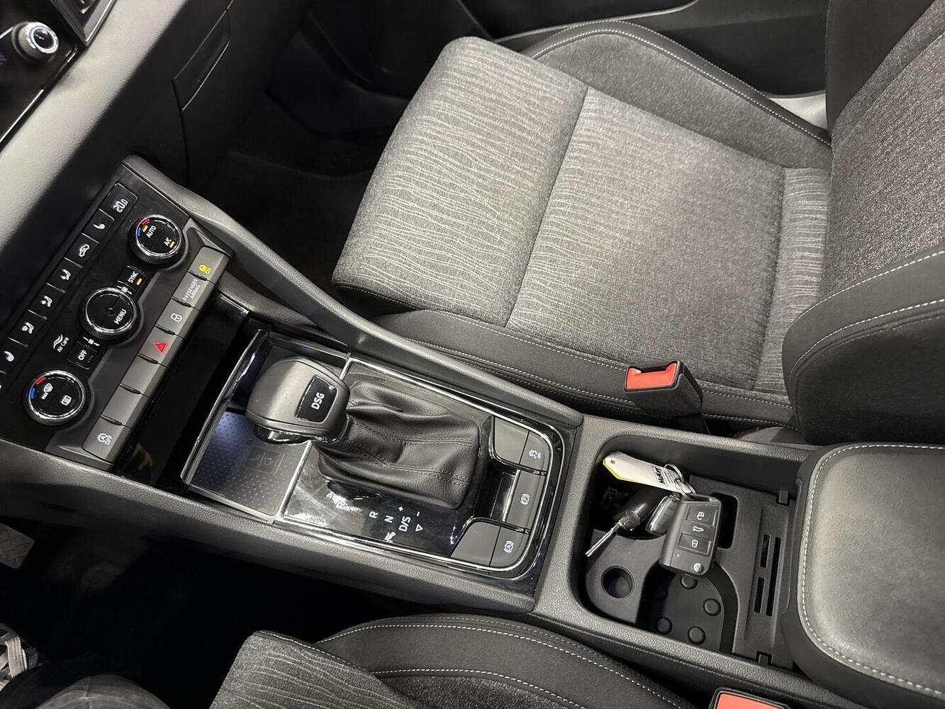 Skoda Karoq vaihtoauto