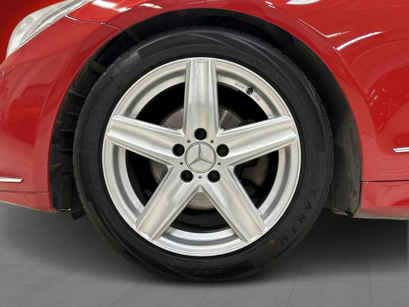 Mercedes-Benz E vaihtoauto