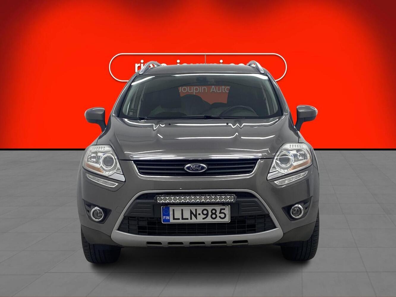 Ford Kuga vaihtoauto