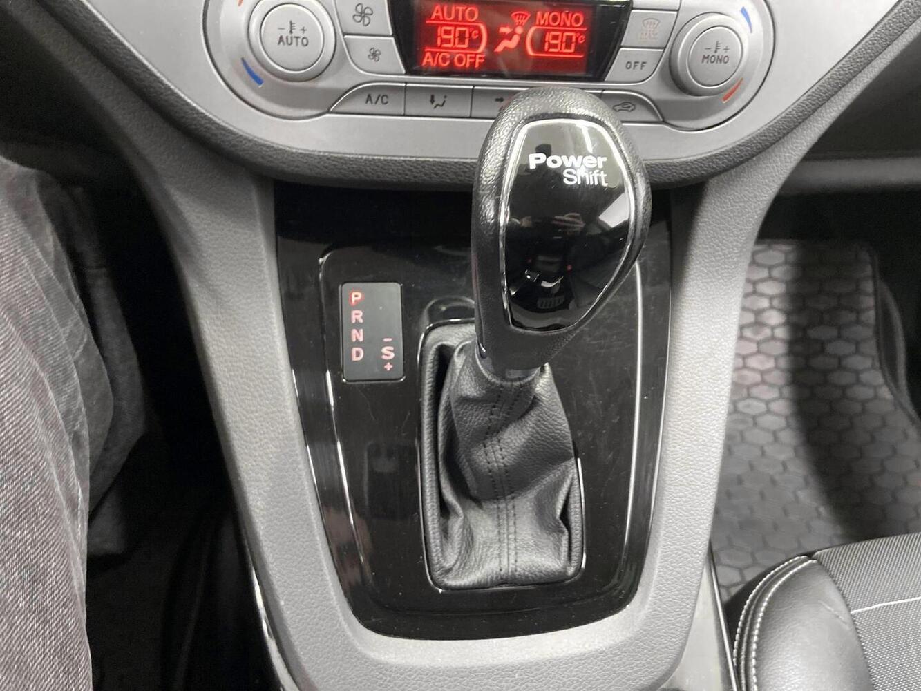 Ford Kuga vaihtoauto