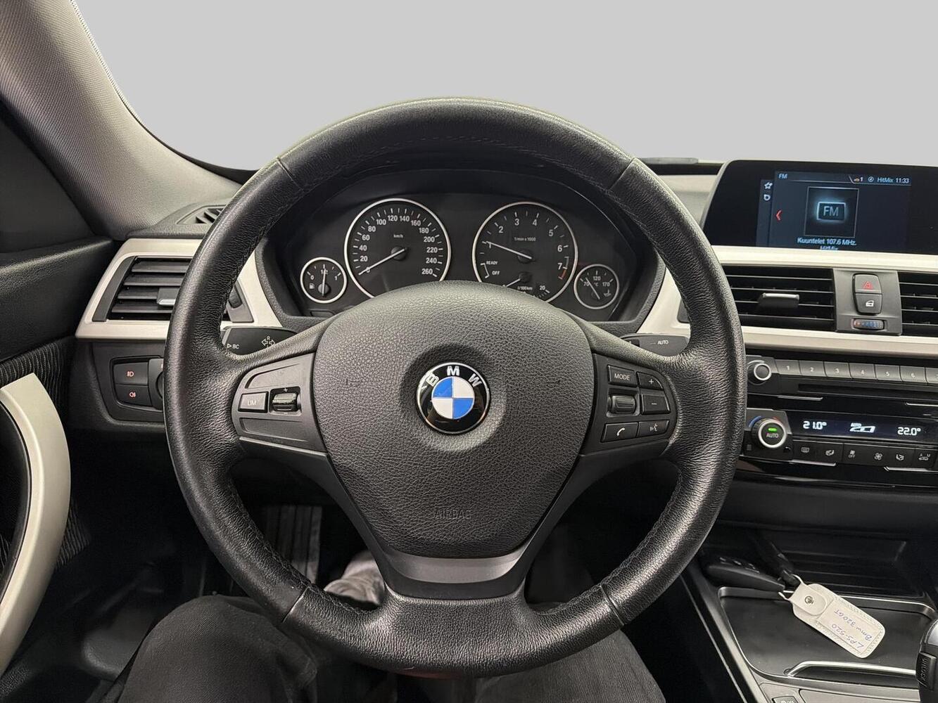 BMW 320 vaihtoauto