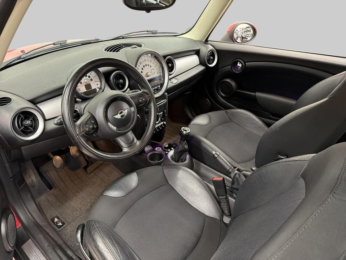Mini Cooper vaihtoauto