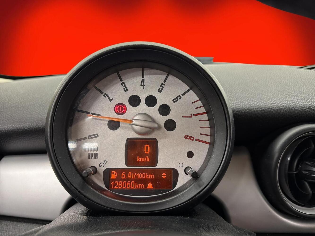 Mini Cooper vaihtoauto