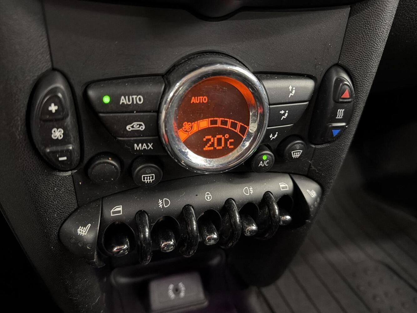 Mini Cooper vaihtoauto
