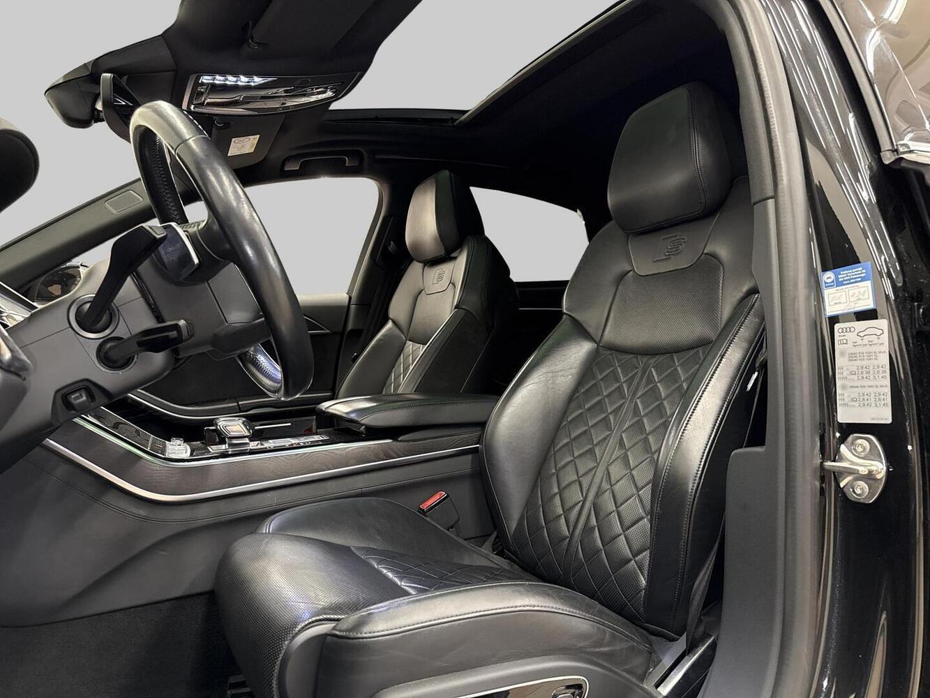 Audi A8 vaihtoauto