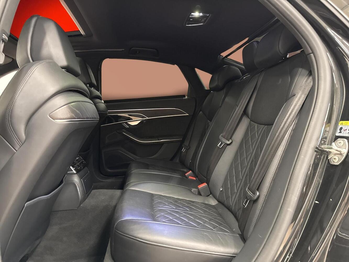 Audi A8 vaihtoauto
