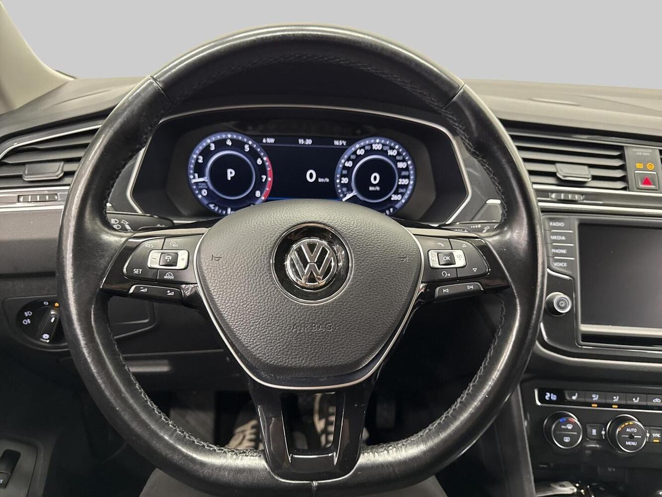 Volkswagen Tiguan vaihtoauto