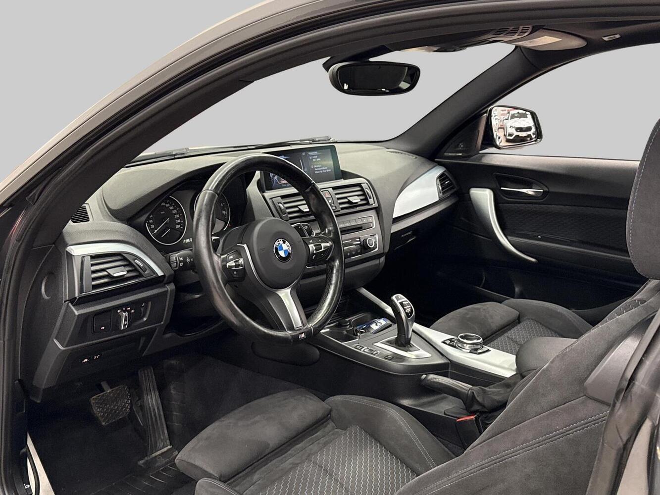 BMW M235i vaihtoauto