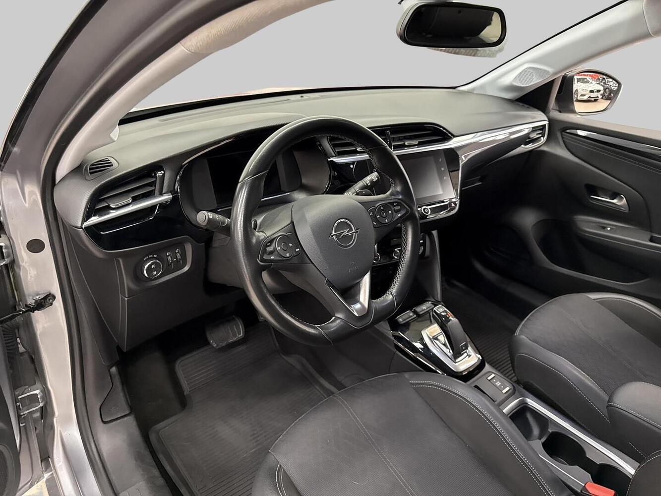 Opel Corsa vaihtoauto