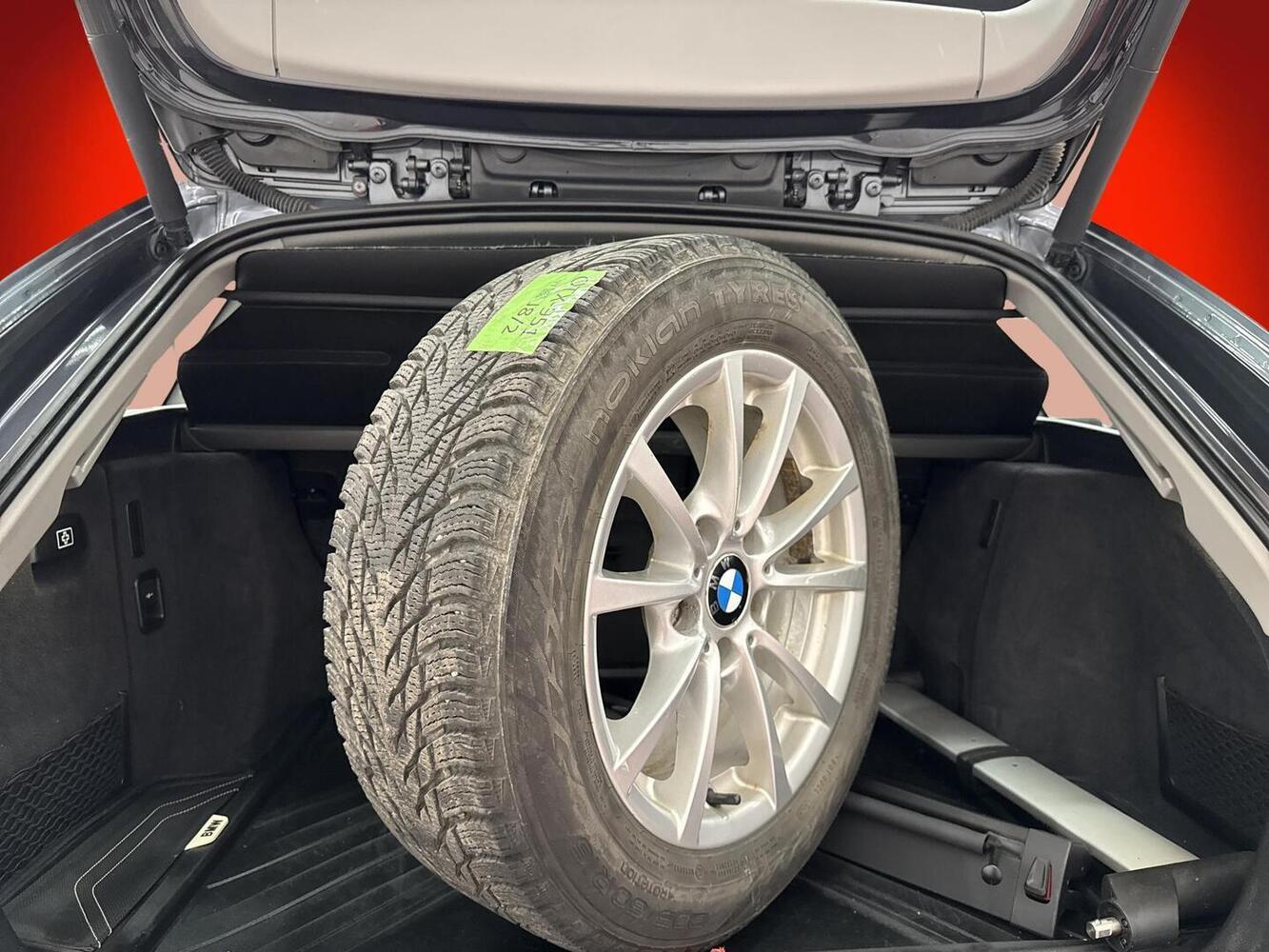 BMW 320 vaihtoauto