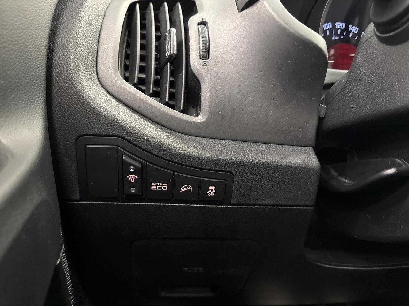 Kia Sportage vaihtoauto