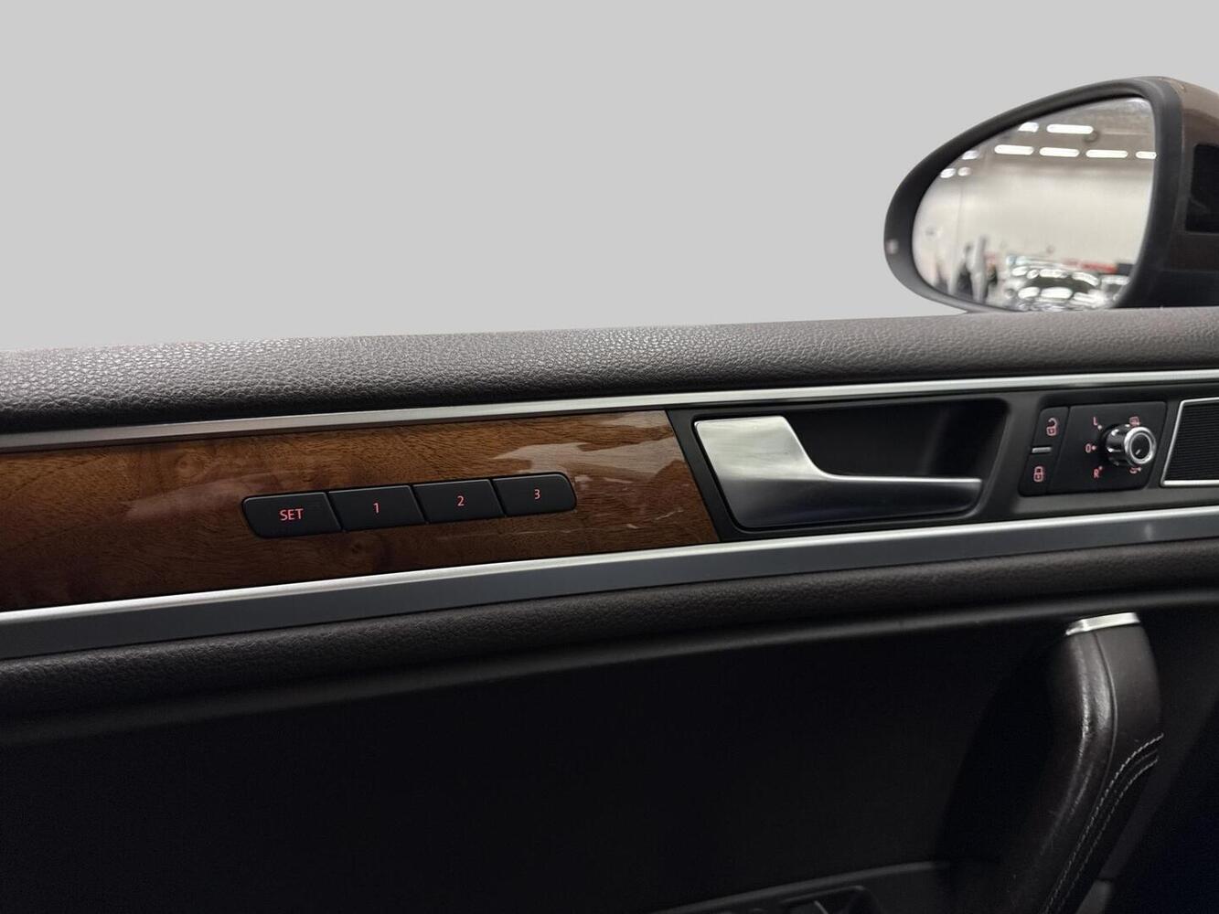 Volkswagen Touareg vaihtoauto