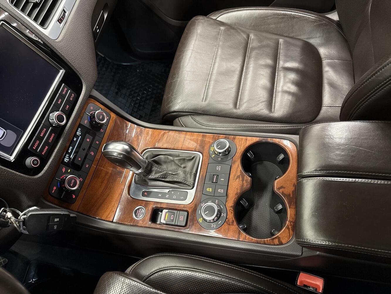 Volkswagen Touareg vaihtoauto