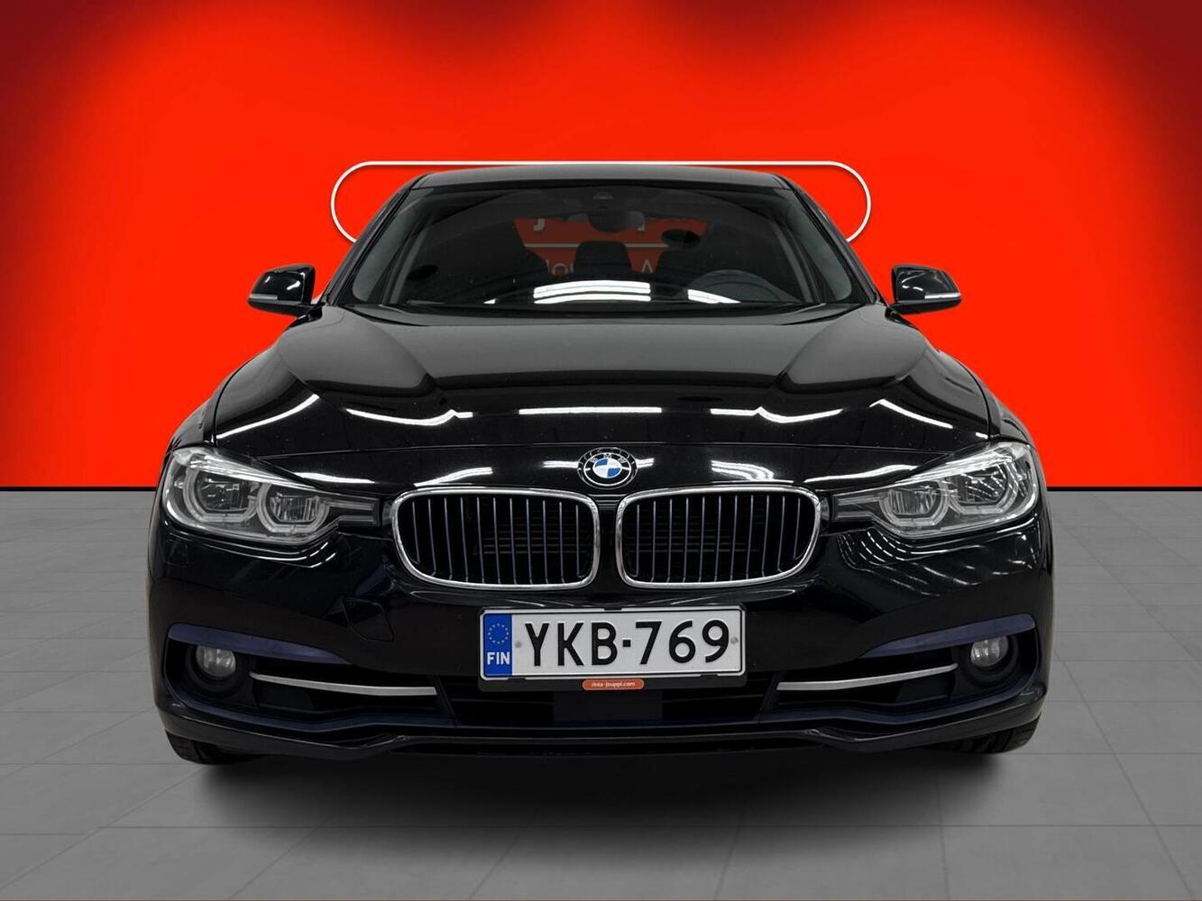 BMW 330 vaihtoauto