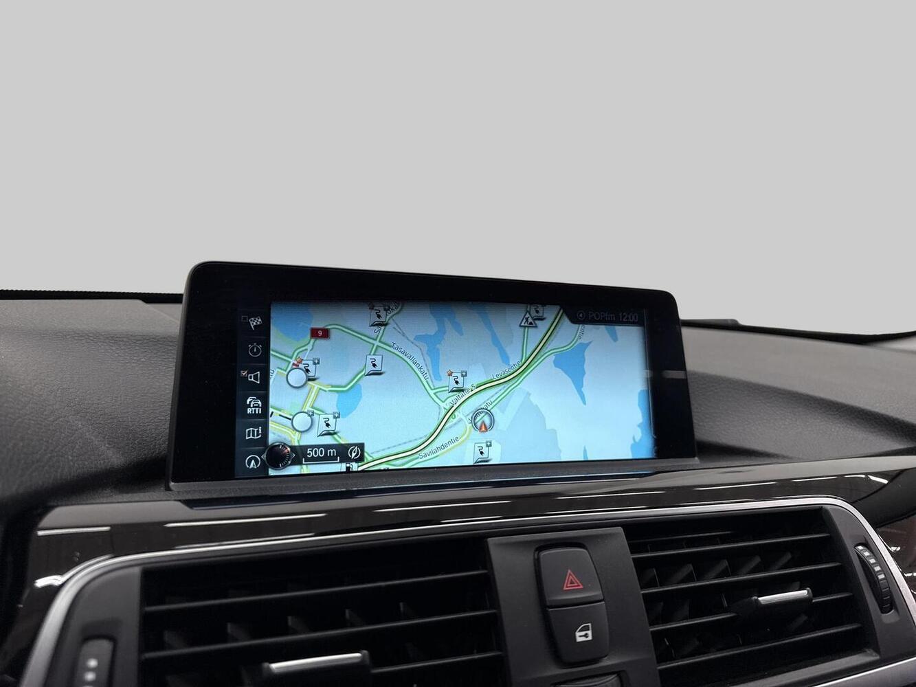 BMW 330 vaihtoauto