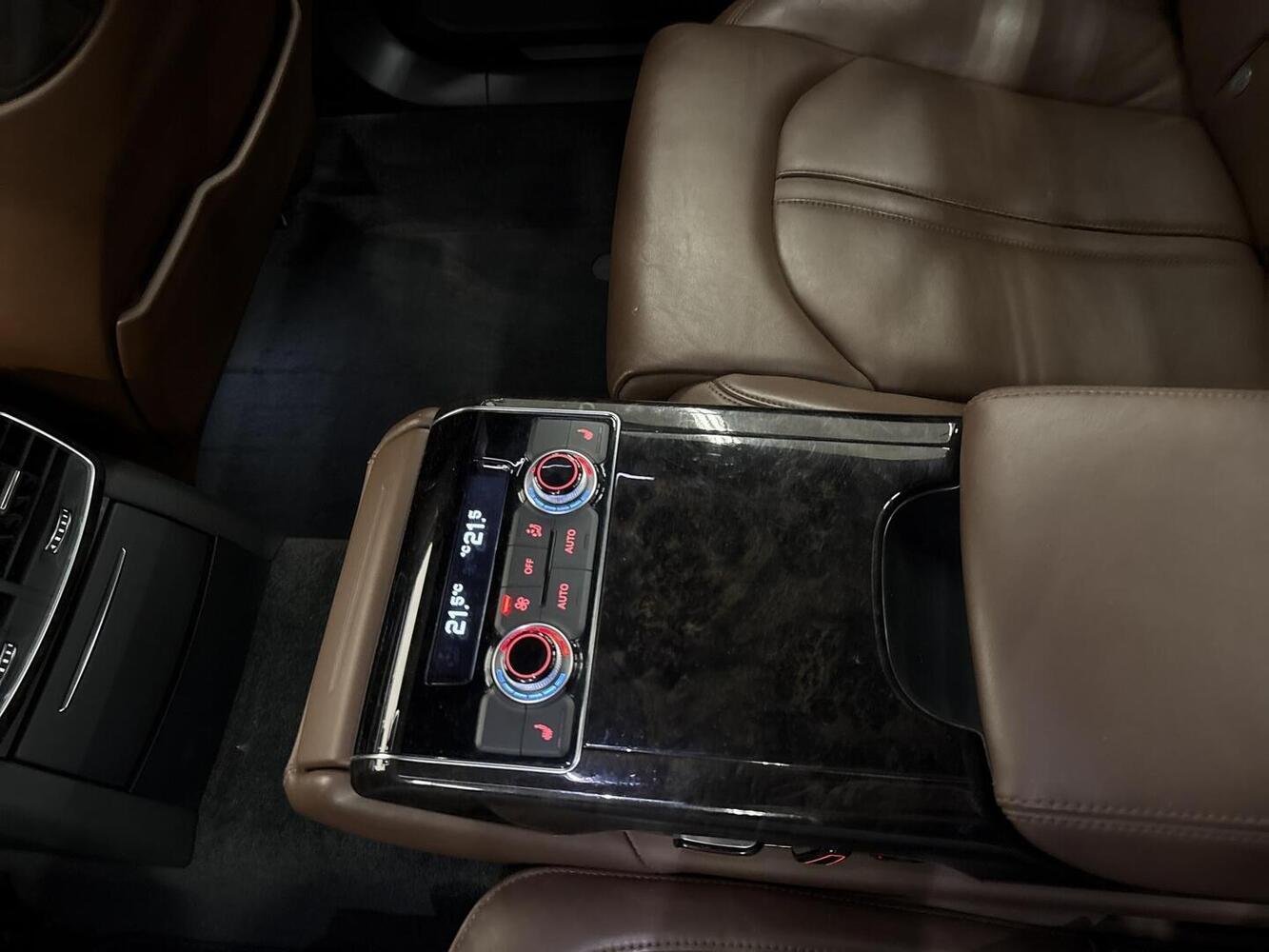 Audi A8 vaihtoauto