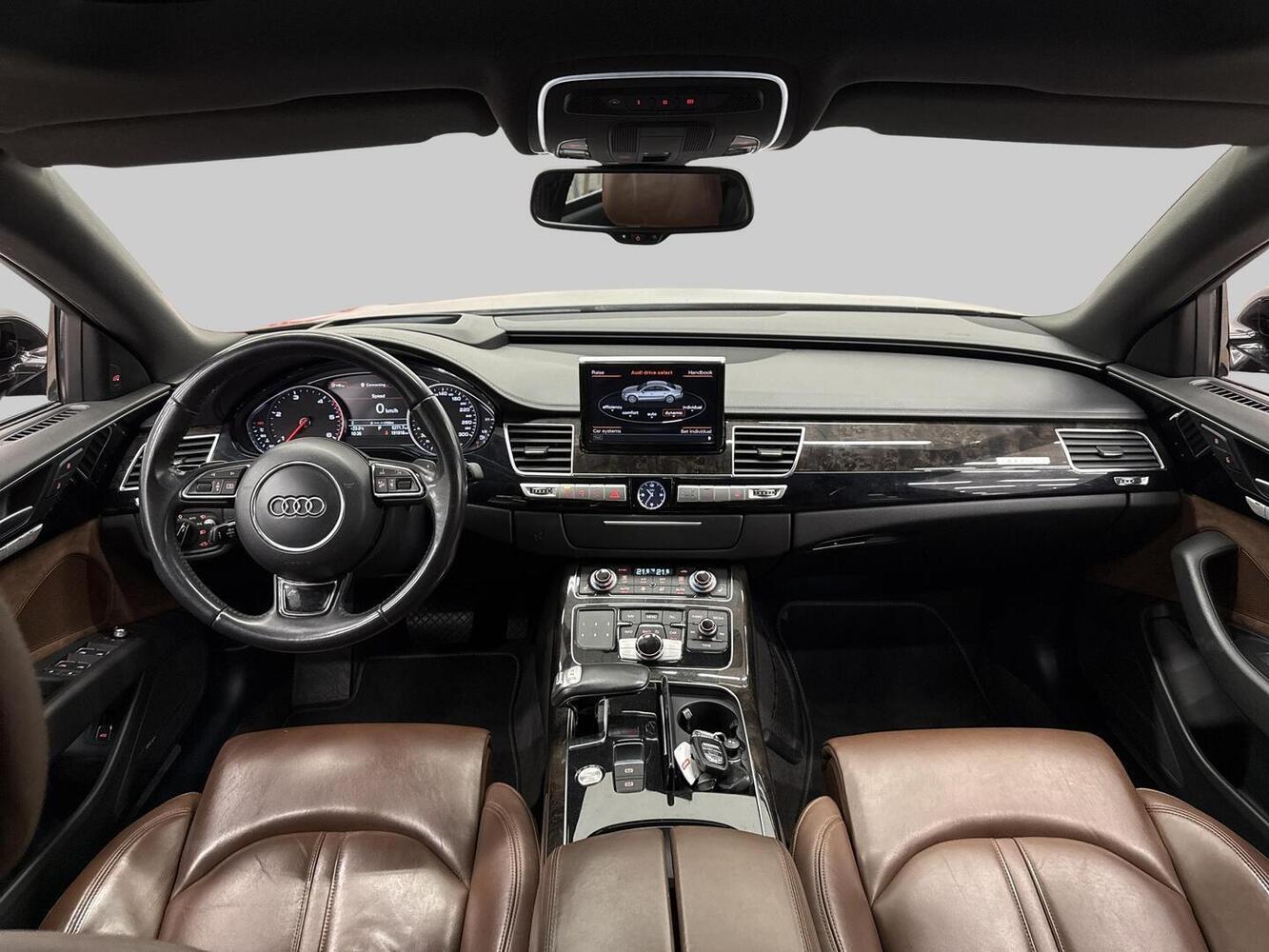Audi A8 vaihtoauto