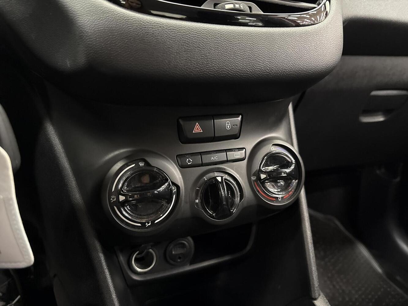 Peugeot 208 vaihtoauto