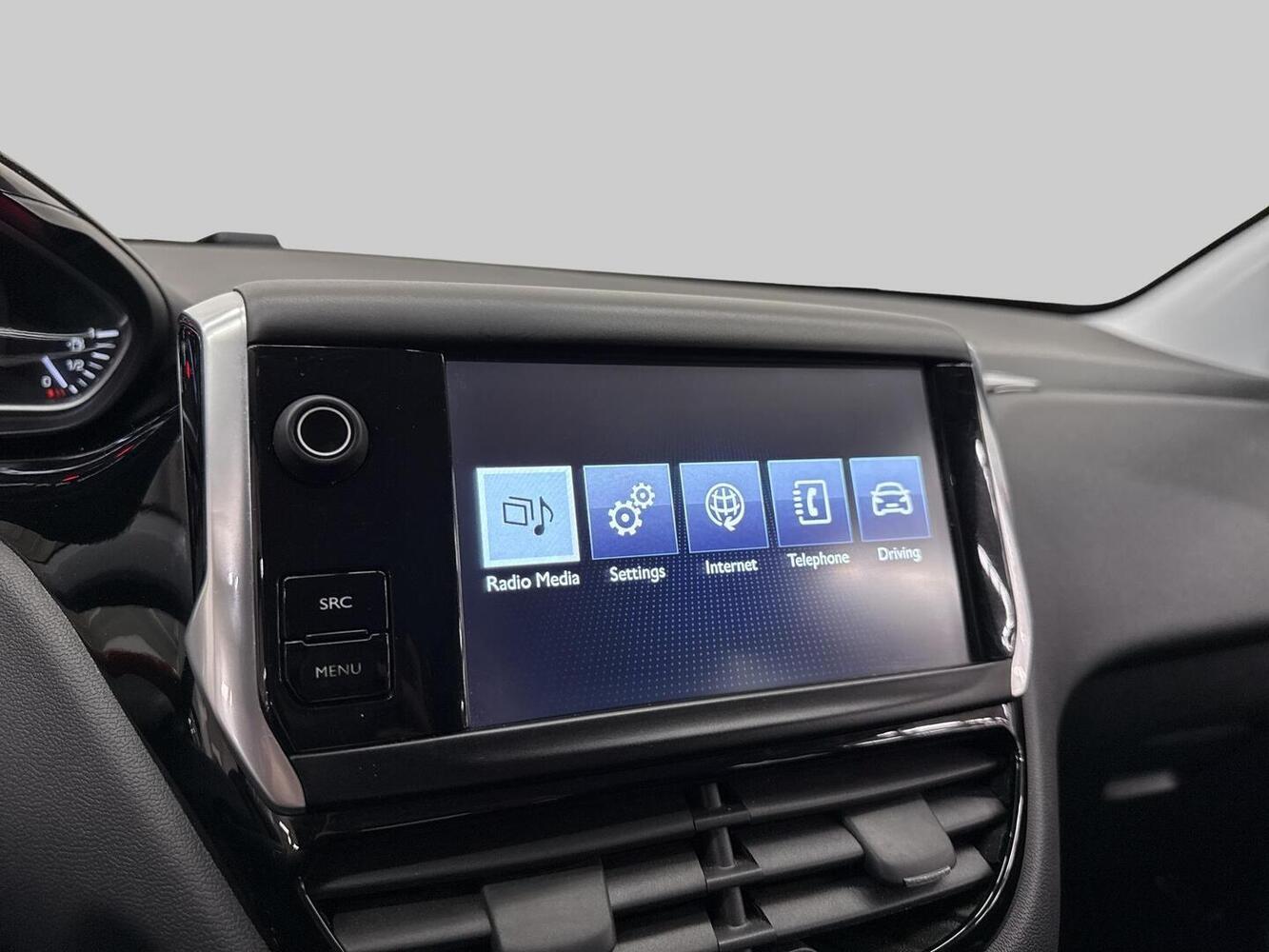 Peugeot 208 vaihtoauto